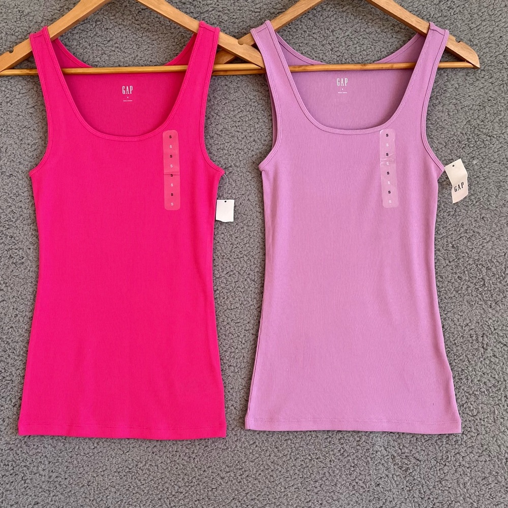 Gap Women’s Tank Top Pink & Purple Size Small Bundle of 2 NWT